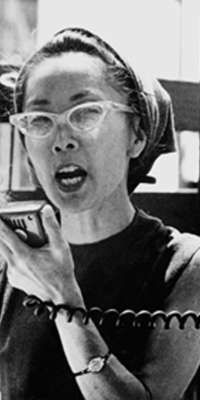 Yuri Kochiyama, American internment camp detainee and civil rights activist., dies at age 93